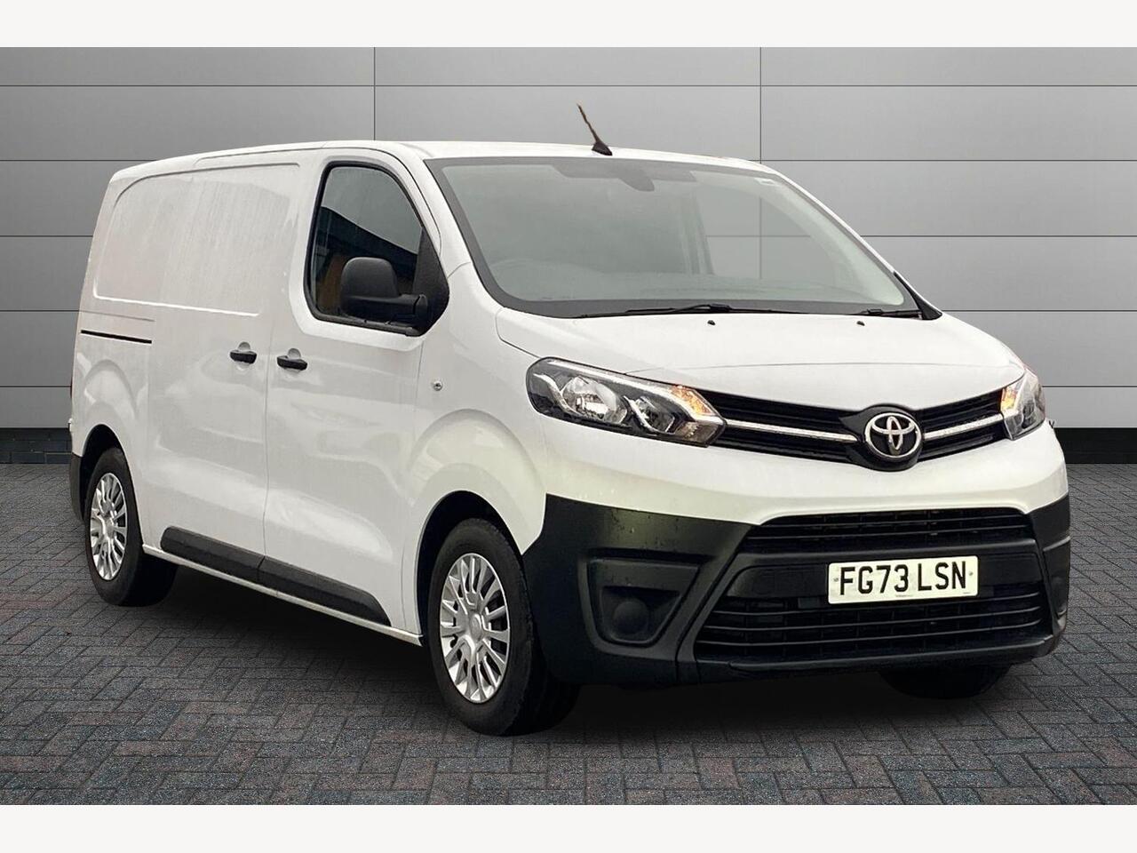 Main listing image - Toyota Proace