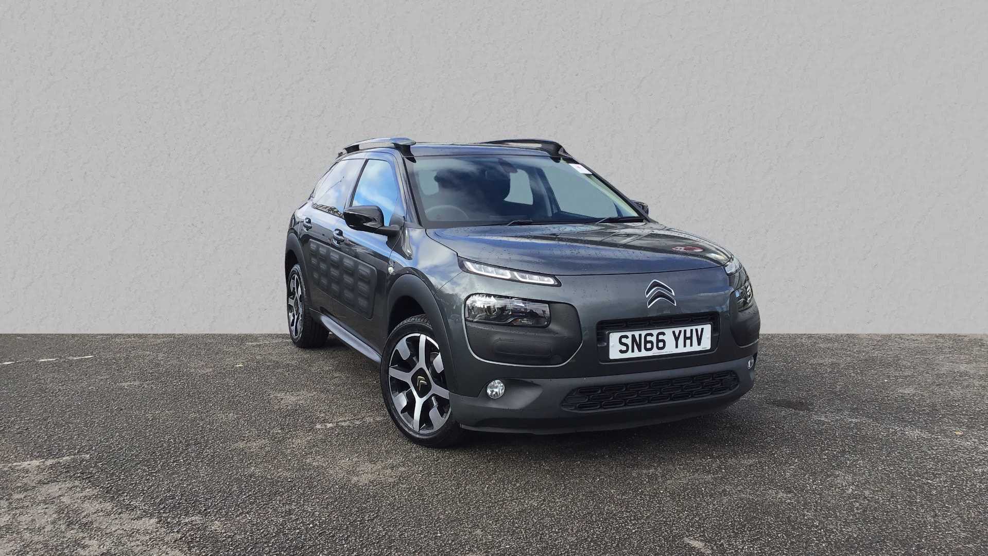 Main listing image - Citroen C4 Cactus