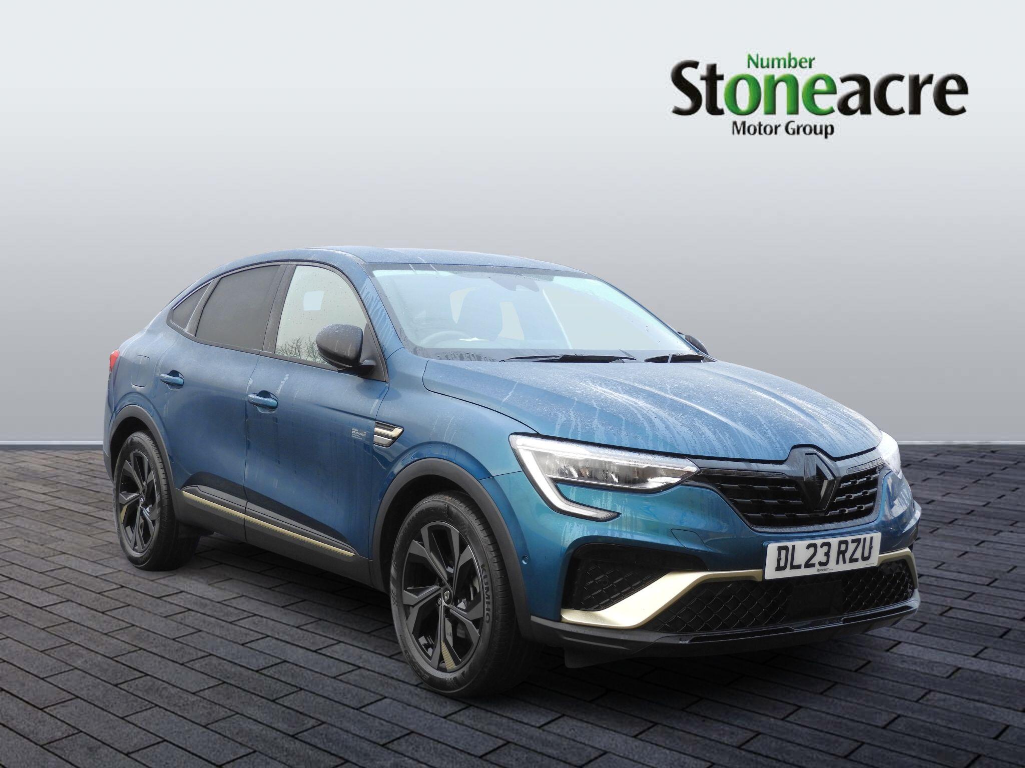 Main listing image - Renault Arkana