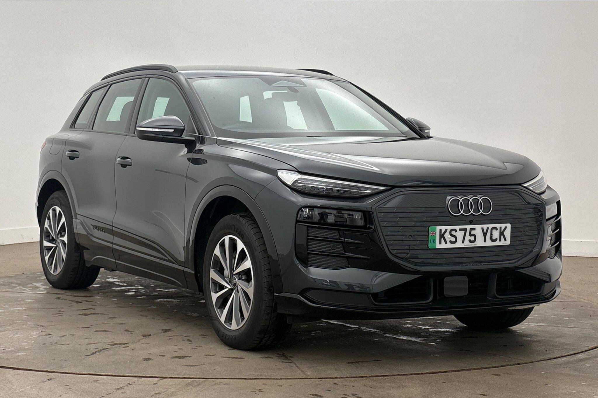 Main listing image - Audi Q6
