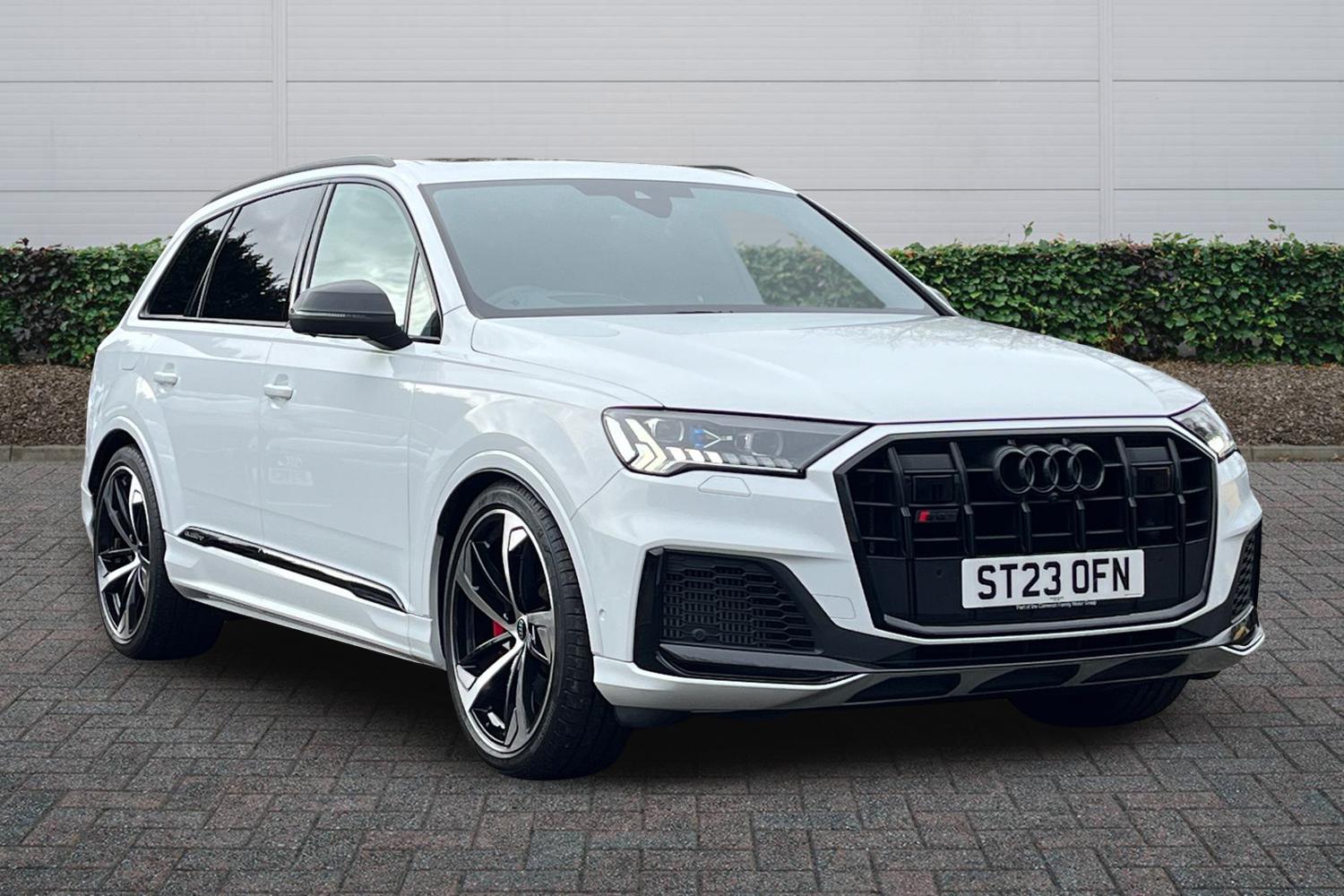 Main listing image - Audi SQ7