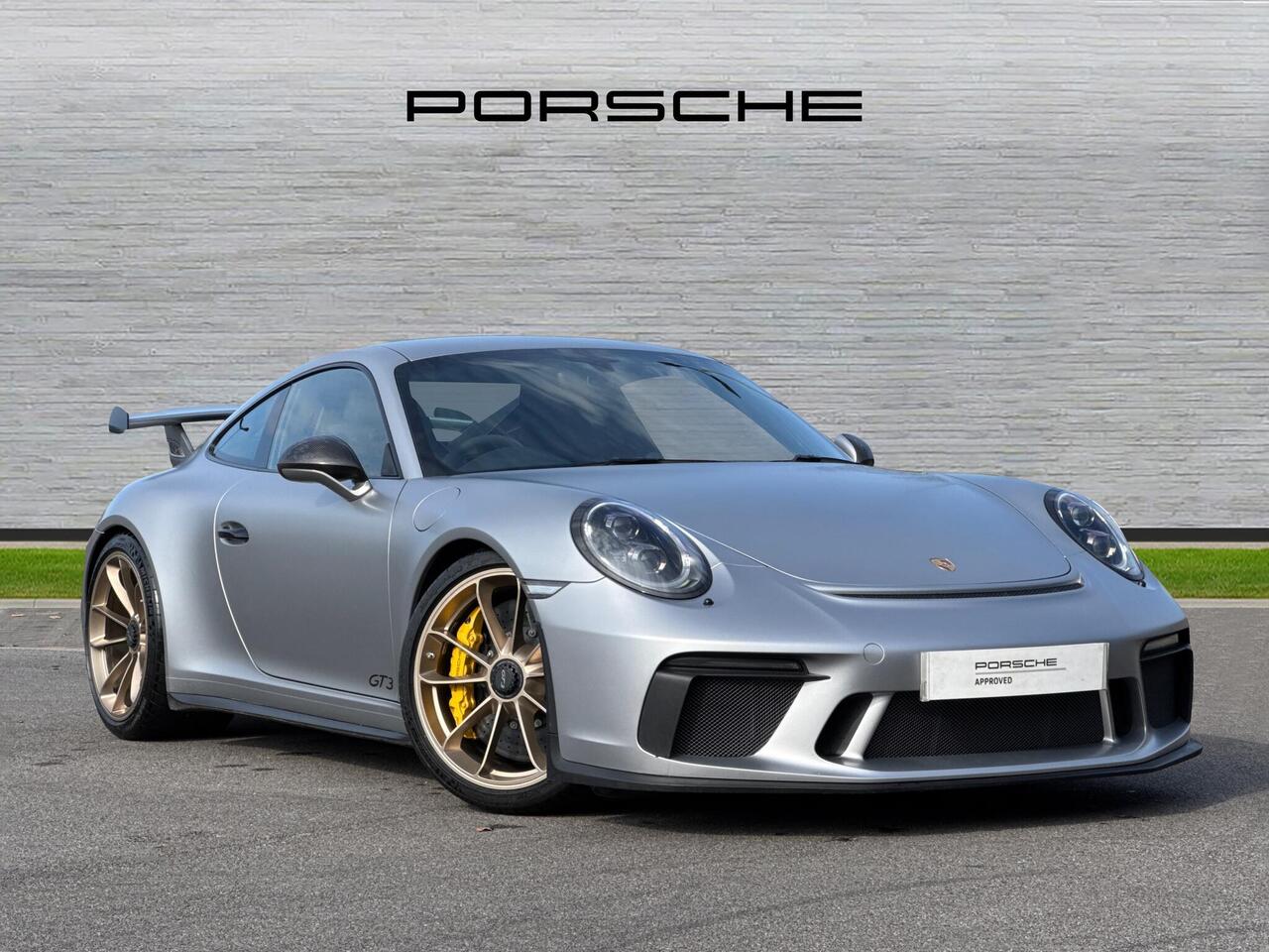 Main listing image - Porsche 911