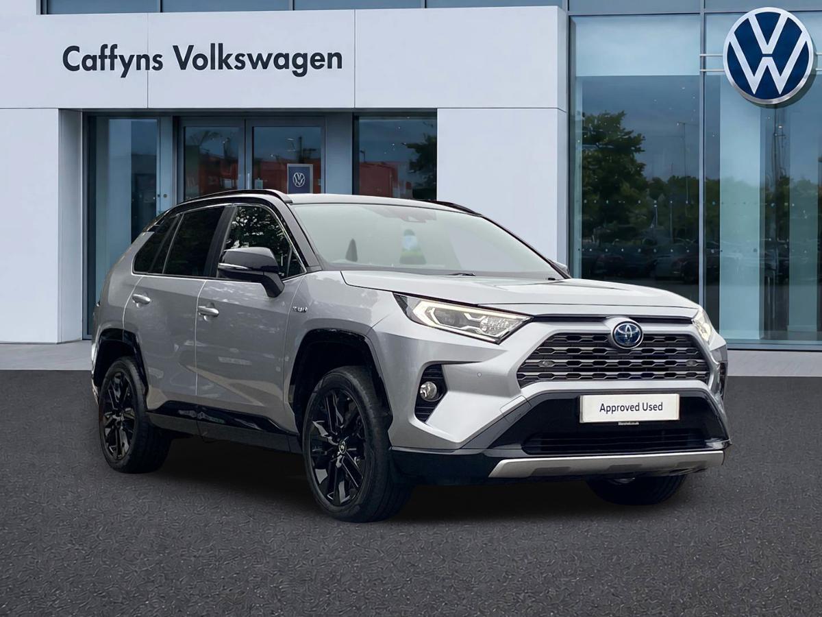 Main listing image - Toyota RAV4