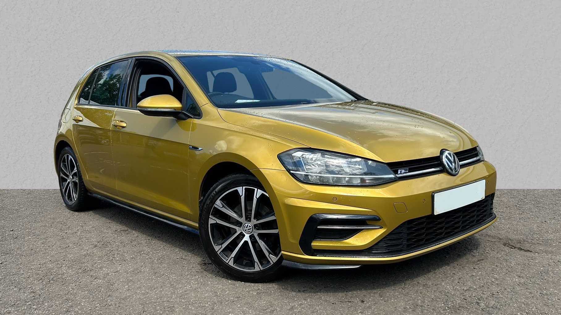 Main listing image - Volkswagen Golf