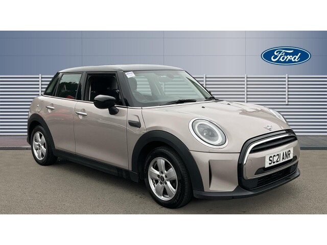 Main listing image - MINI Hatchback 5dr