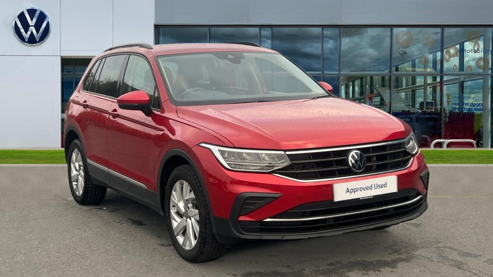 Main listing image - Volkswagen Tiguan