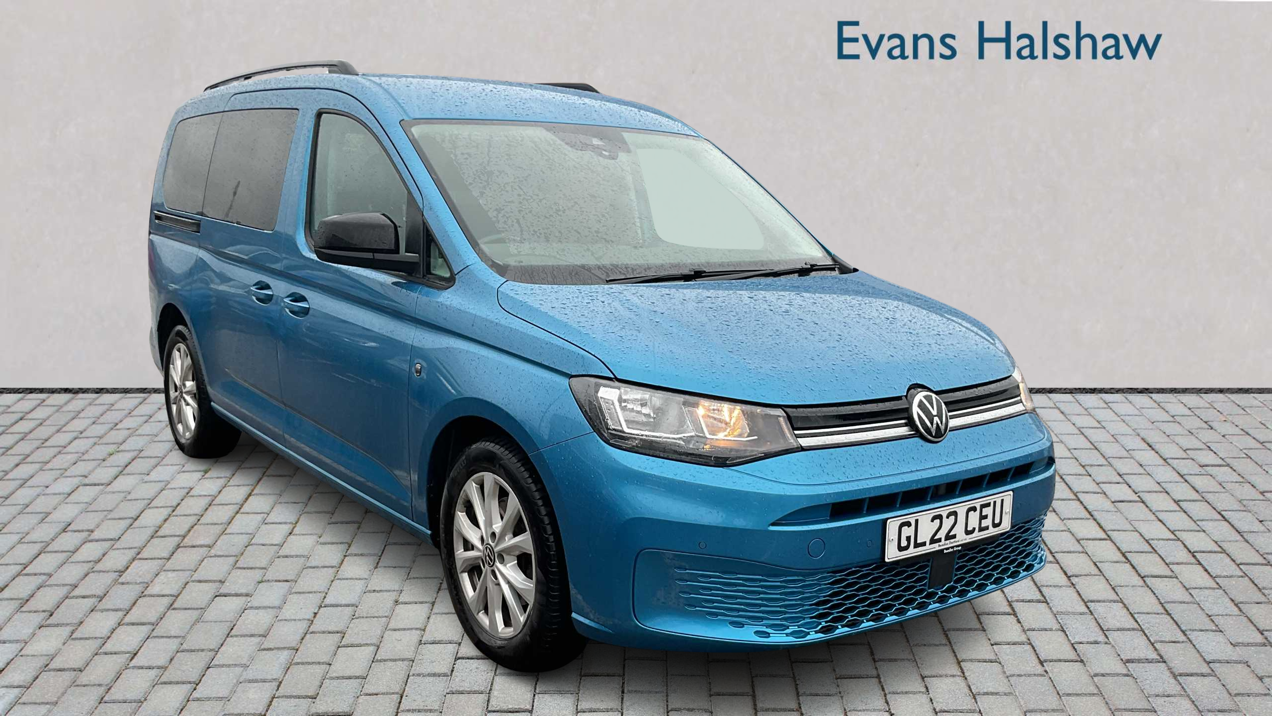 Main listing image - Volkswagen Caddy Maxi Life