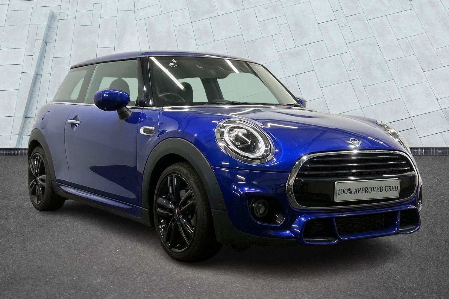 Main listing image - MINI Hatchback