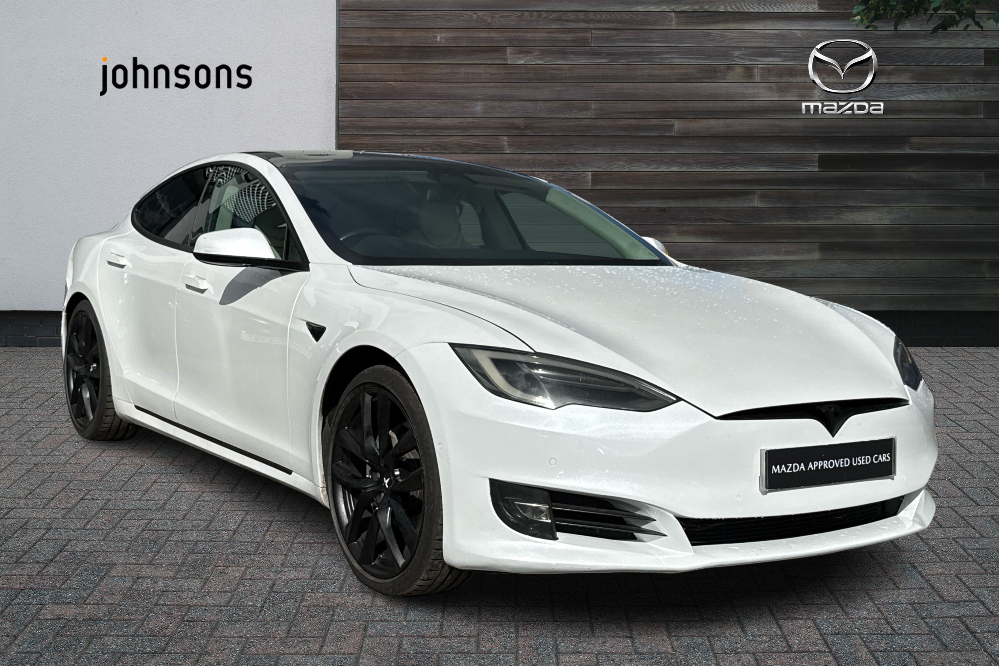 Main listing image - Tesla Model S