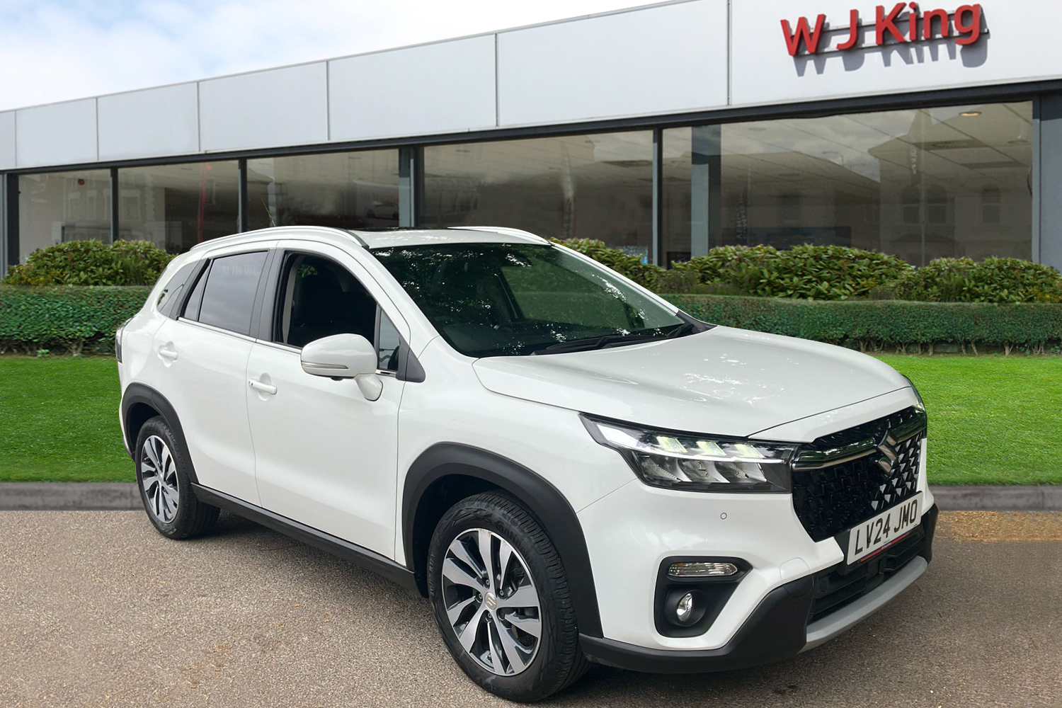 Main listing image - Suzuki S-Cross