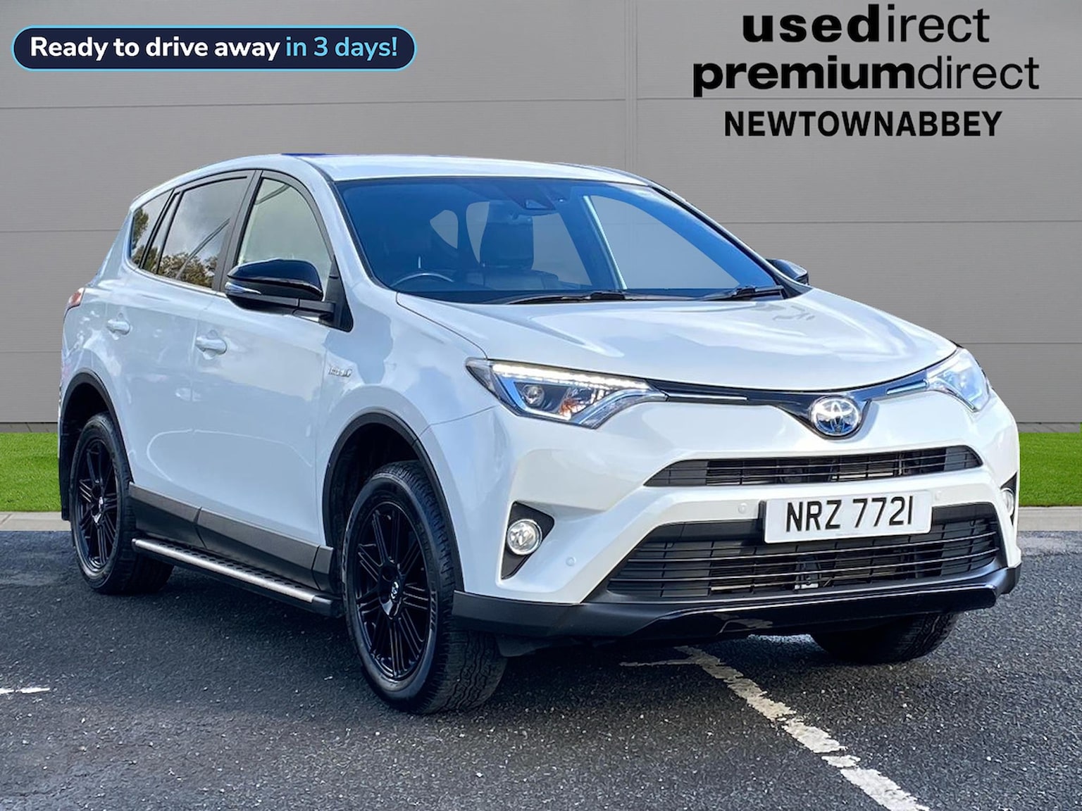 Main listing image - Toyota RAV4