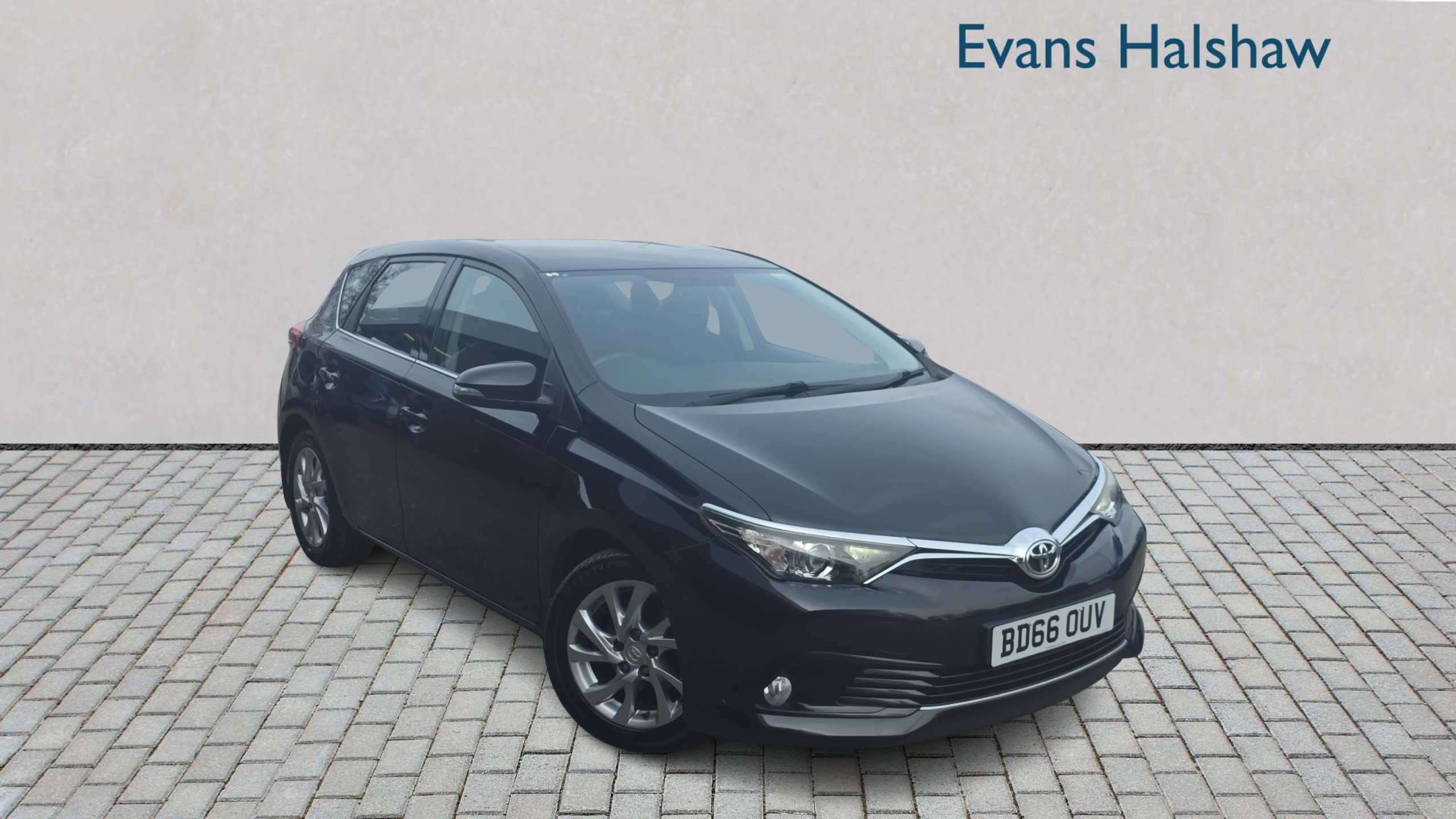 Main listing image - Toyota Auris
