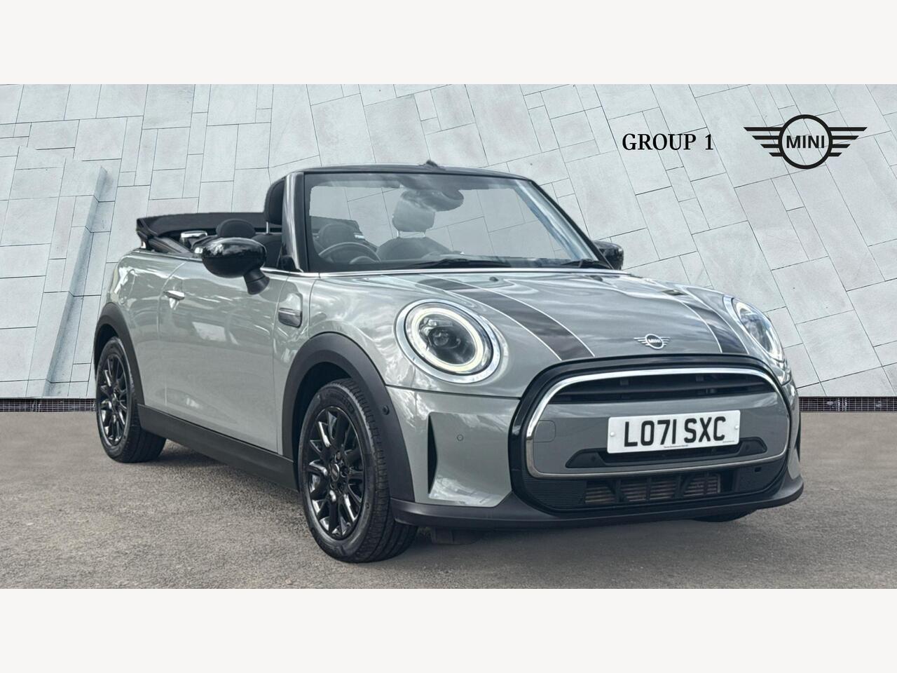 Main listing image - MINI Convertible