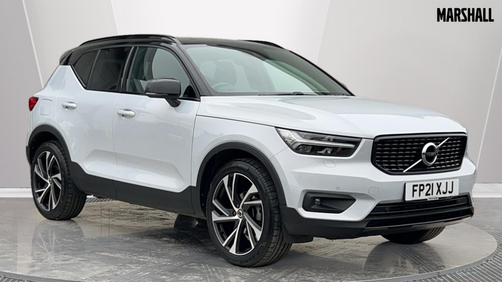 Main listing image - Volvo XC40