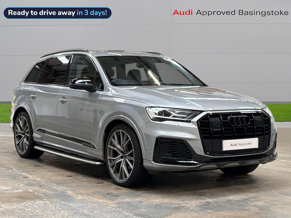 Main listing image - Audi Q7