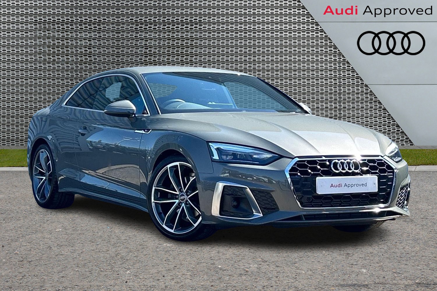 Main listing image - Audi A5
