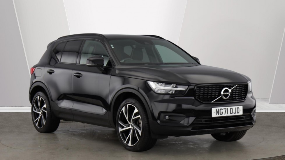Main listing image - Volvo XC40