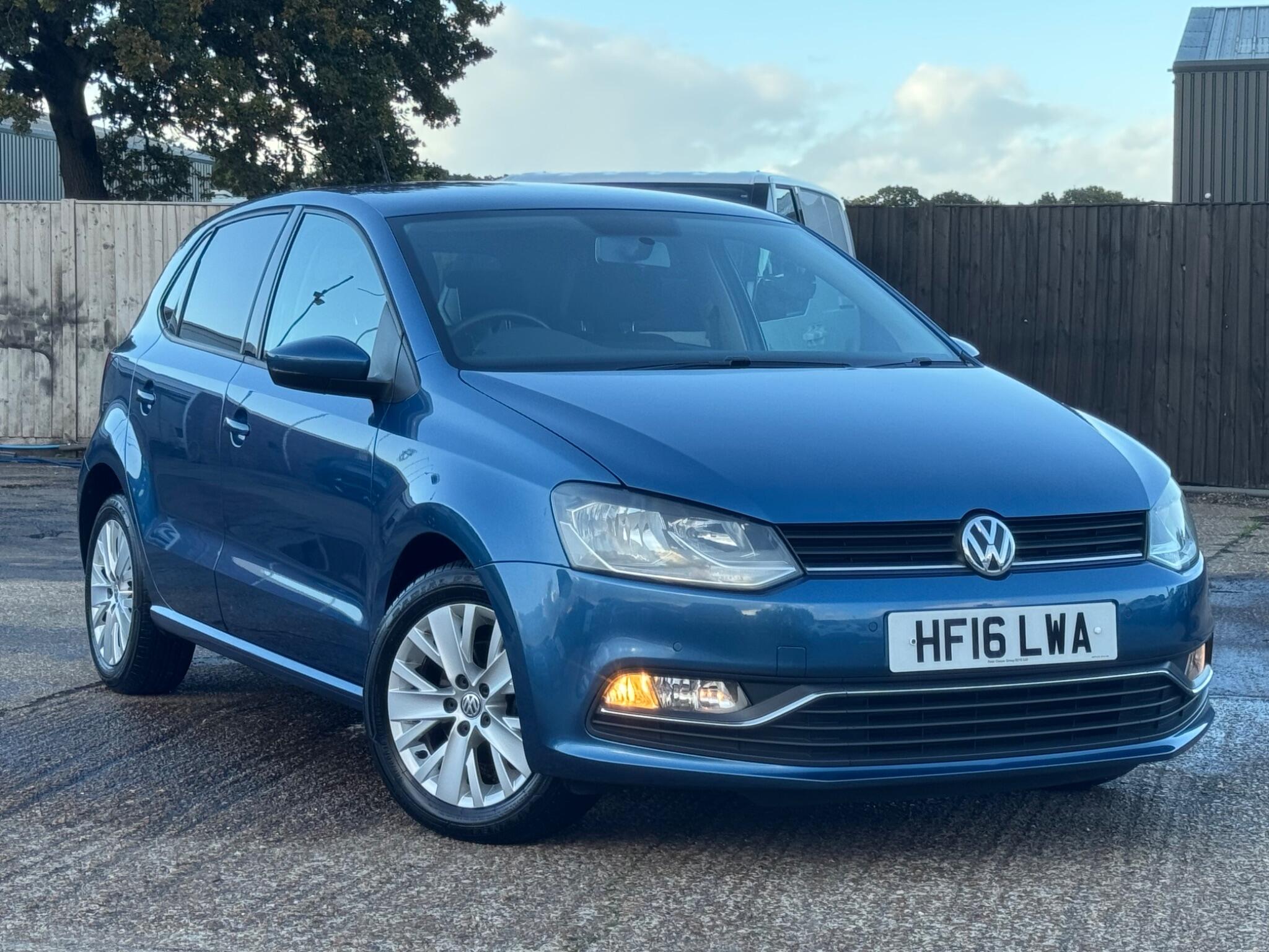 Main listing image - Volkswagen Polo
