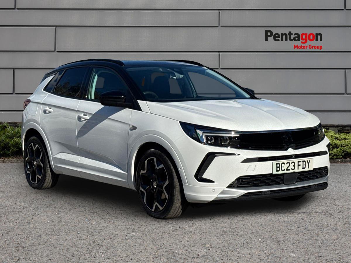 Main listing image - Vauxhall Grandland
