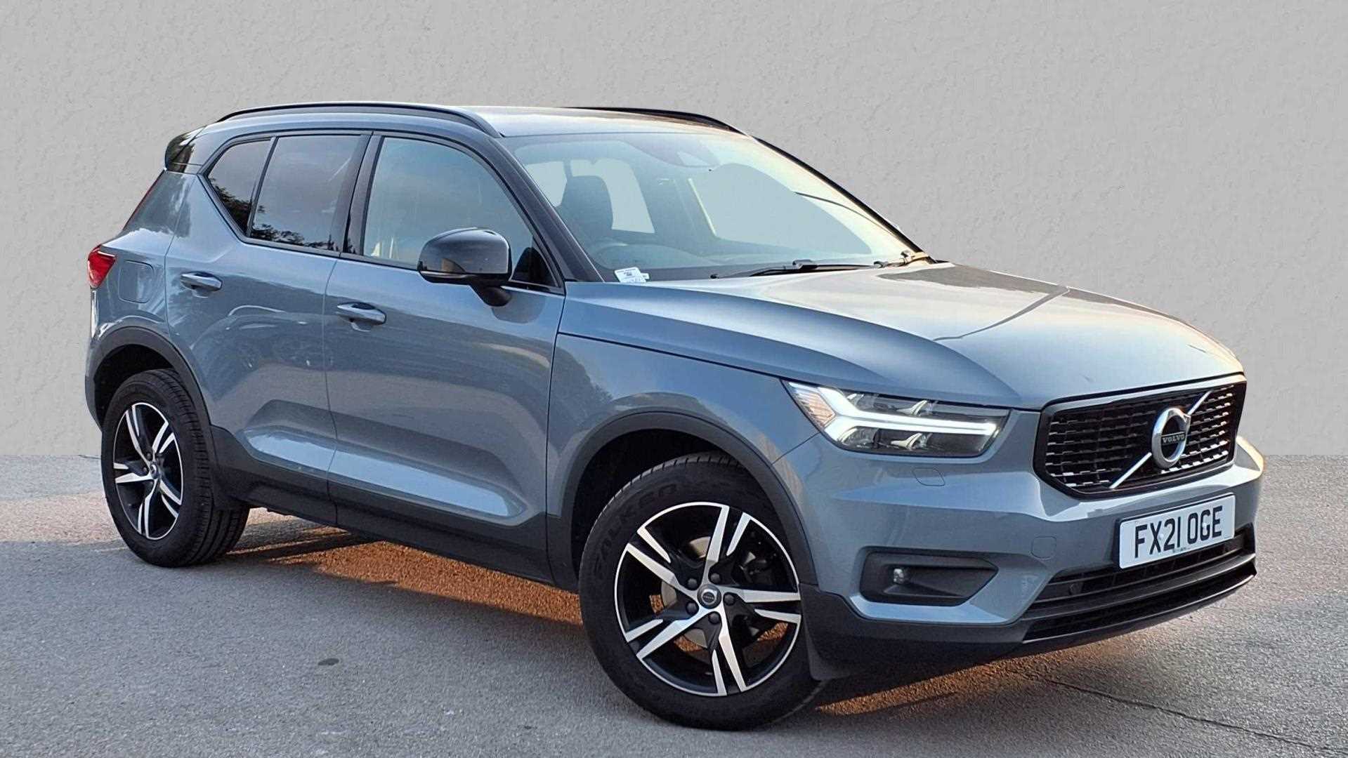 Main listing image - Volvo XC40