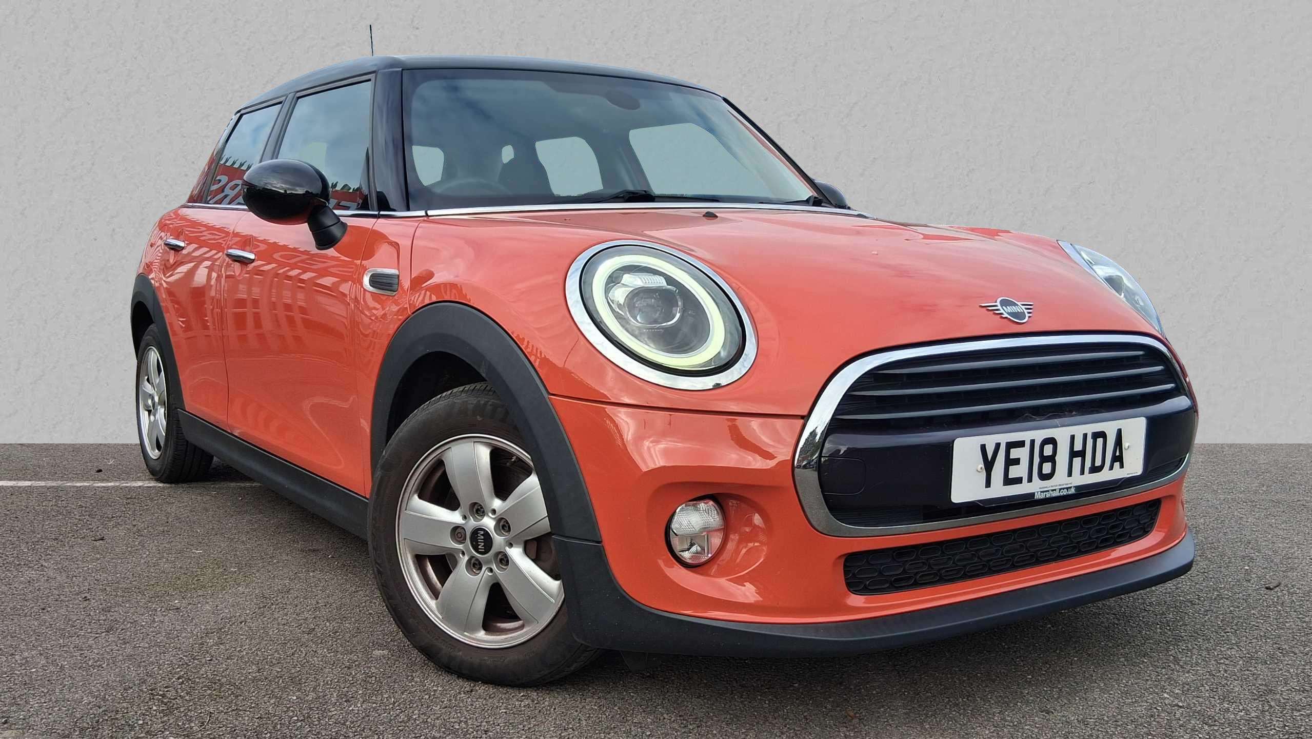 Main listing image - MINI Hatchback 5dr