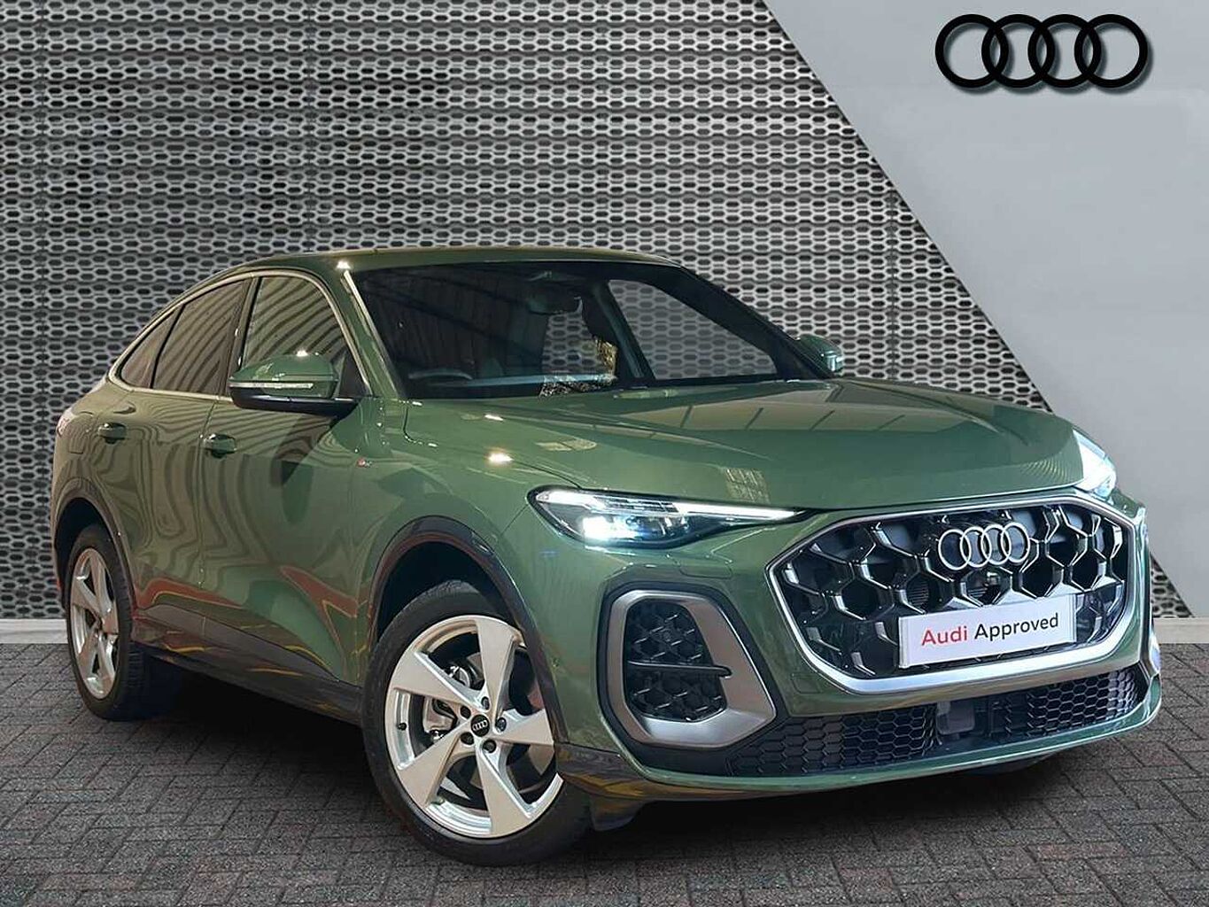 Main listing image - Audi Q5