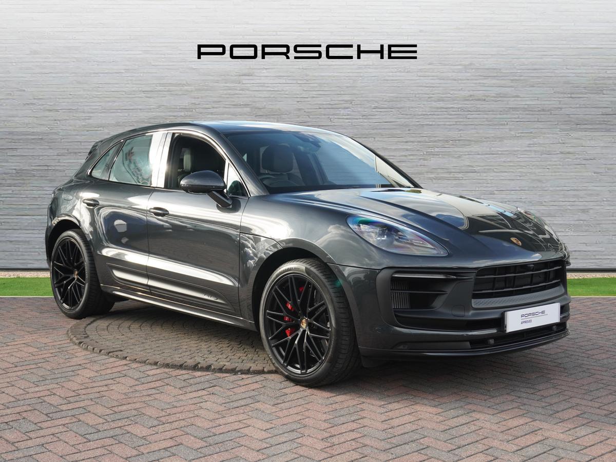 Main listing image - Porsche Macan