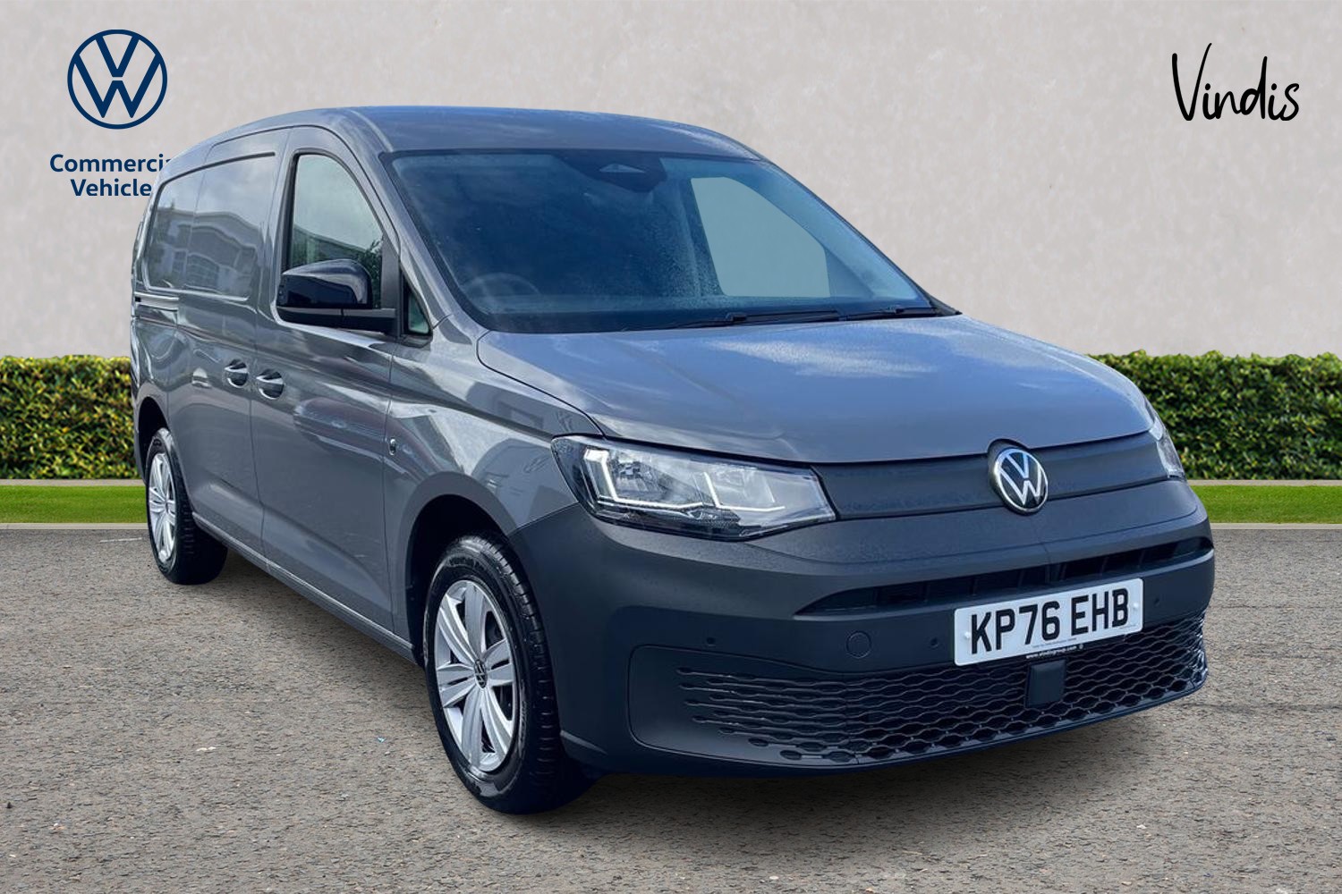 Main listing image - Volkswagen Caddy Maxi