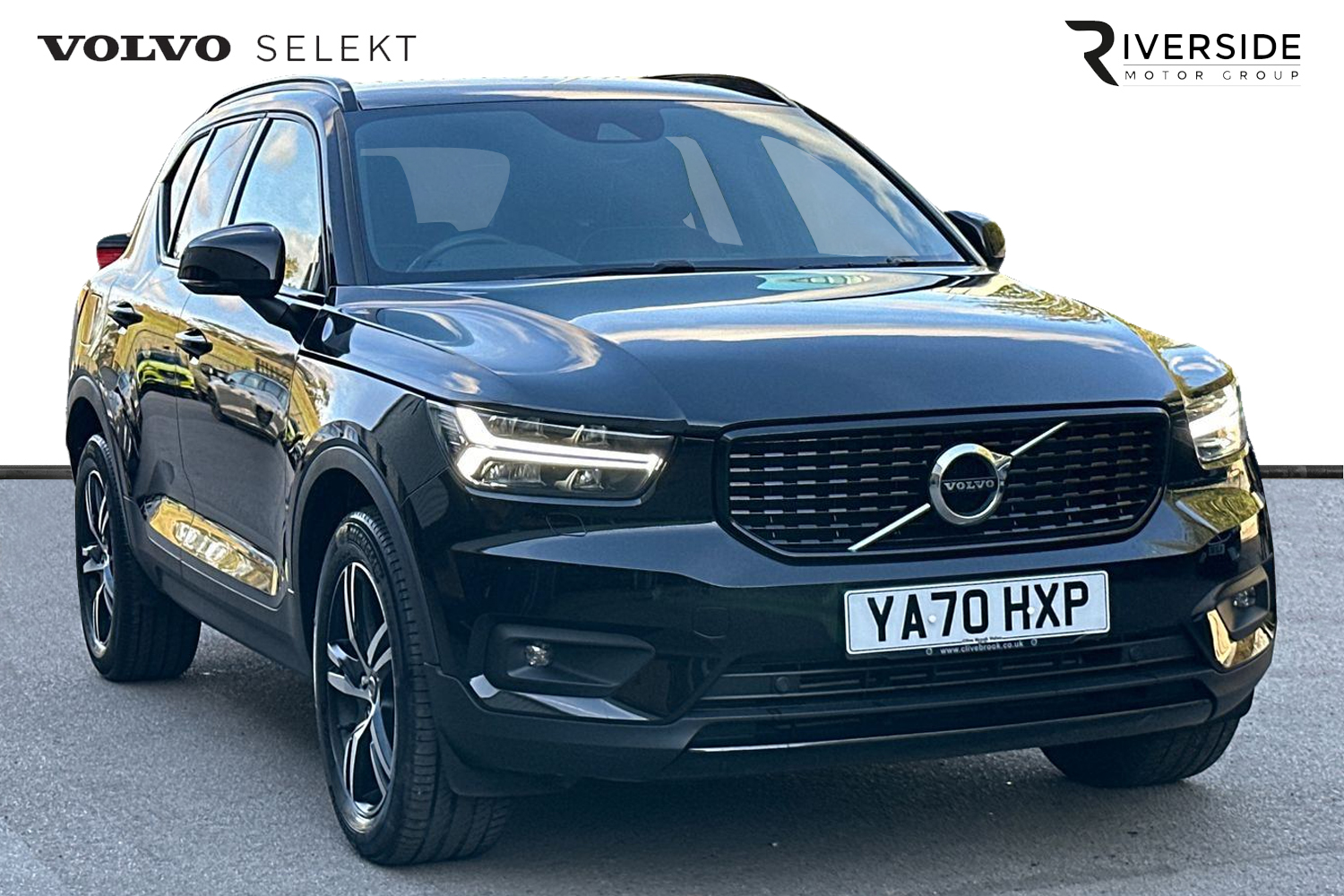 Main listing image - Volvo XC40