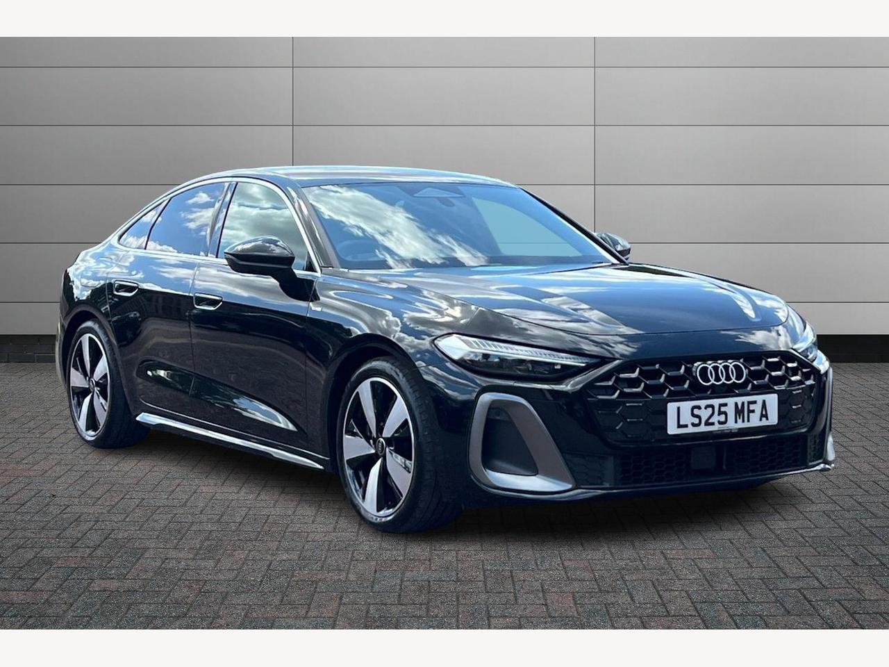 Main listing image - Audi A5