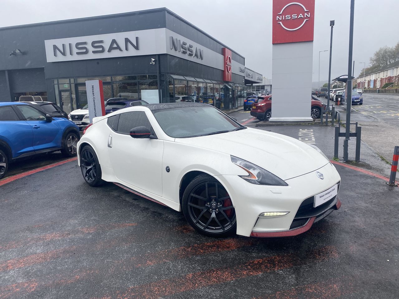 Main listing image - Nissan 370Z