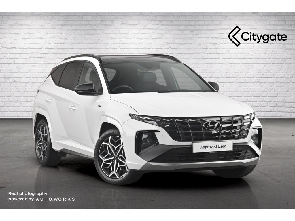 Main listing image - Hyundai Tucson