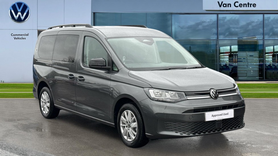 Main listing image - Volkswagen Caddy Maxi Life
