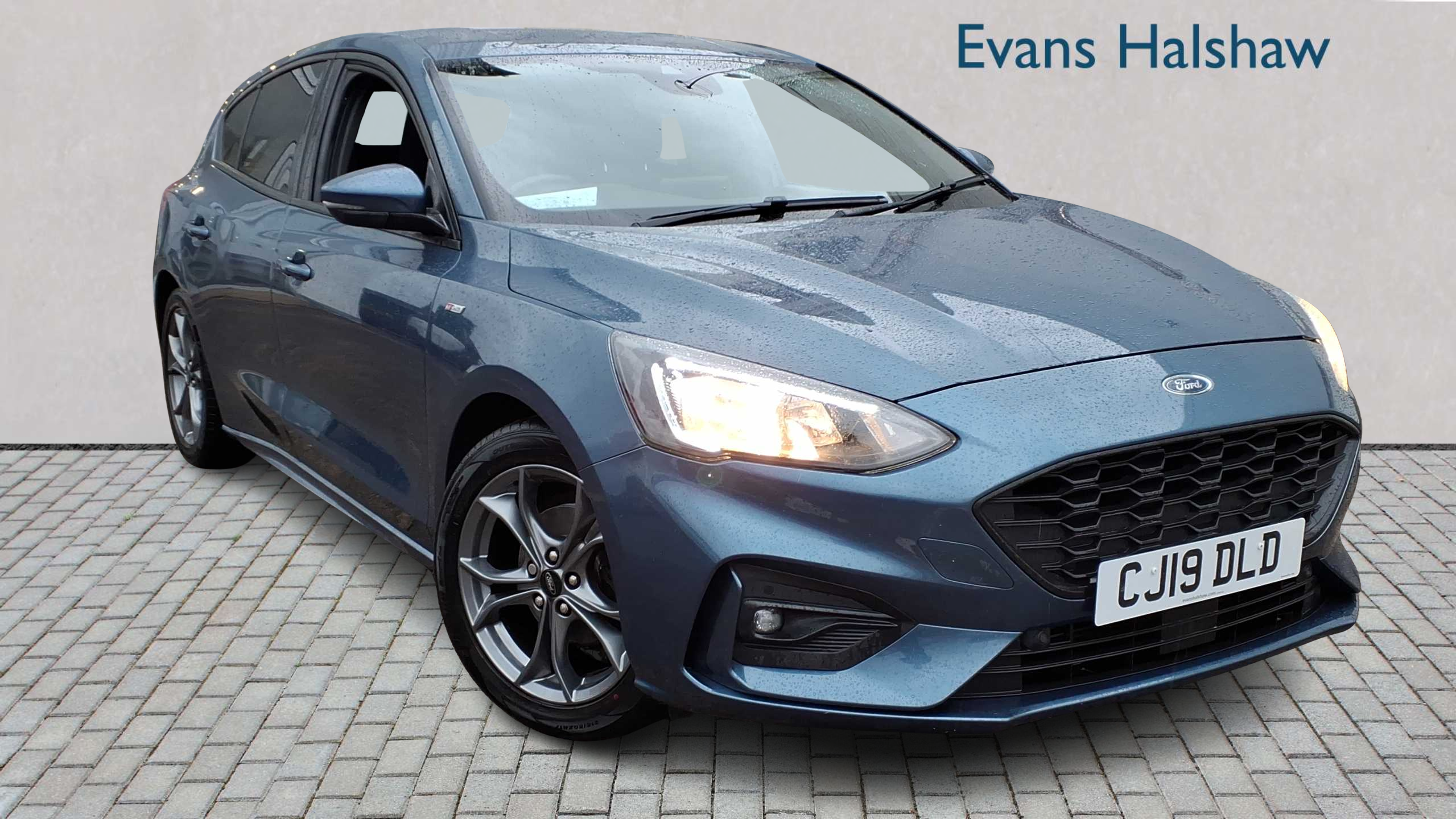 Main listing image - Ford Focus