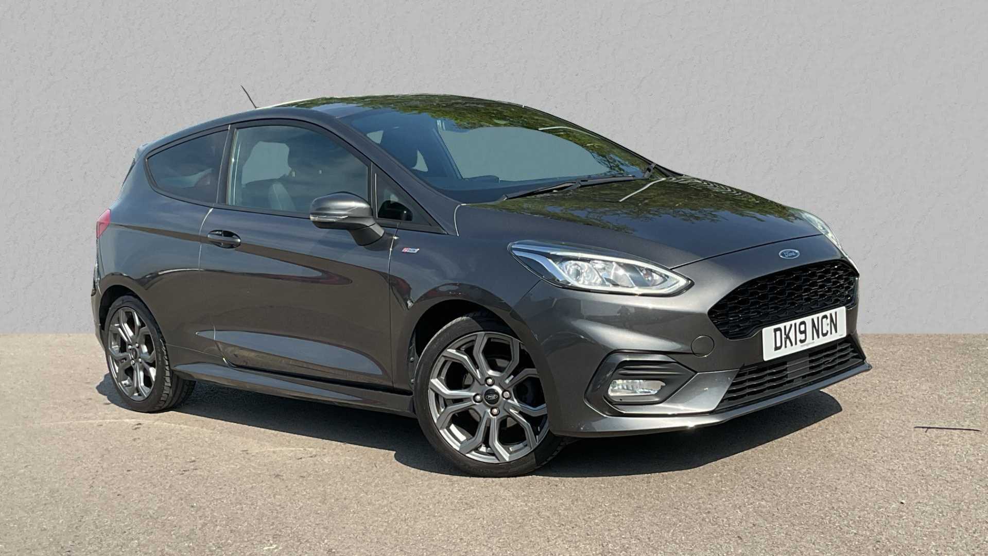 Main listing image - Ford Fiesta