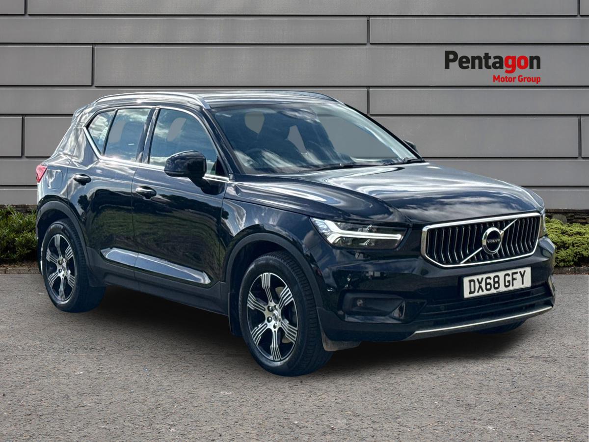 Main listing image - Volvo XC40