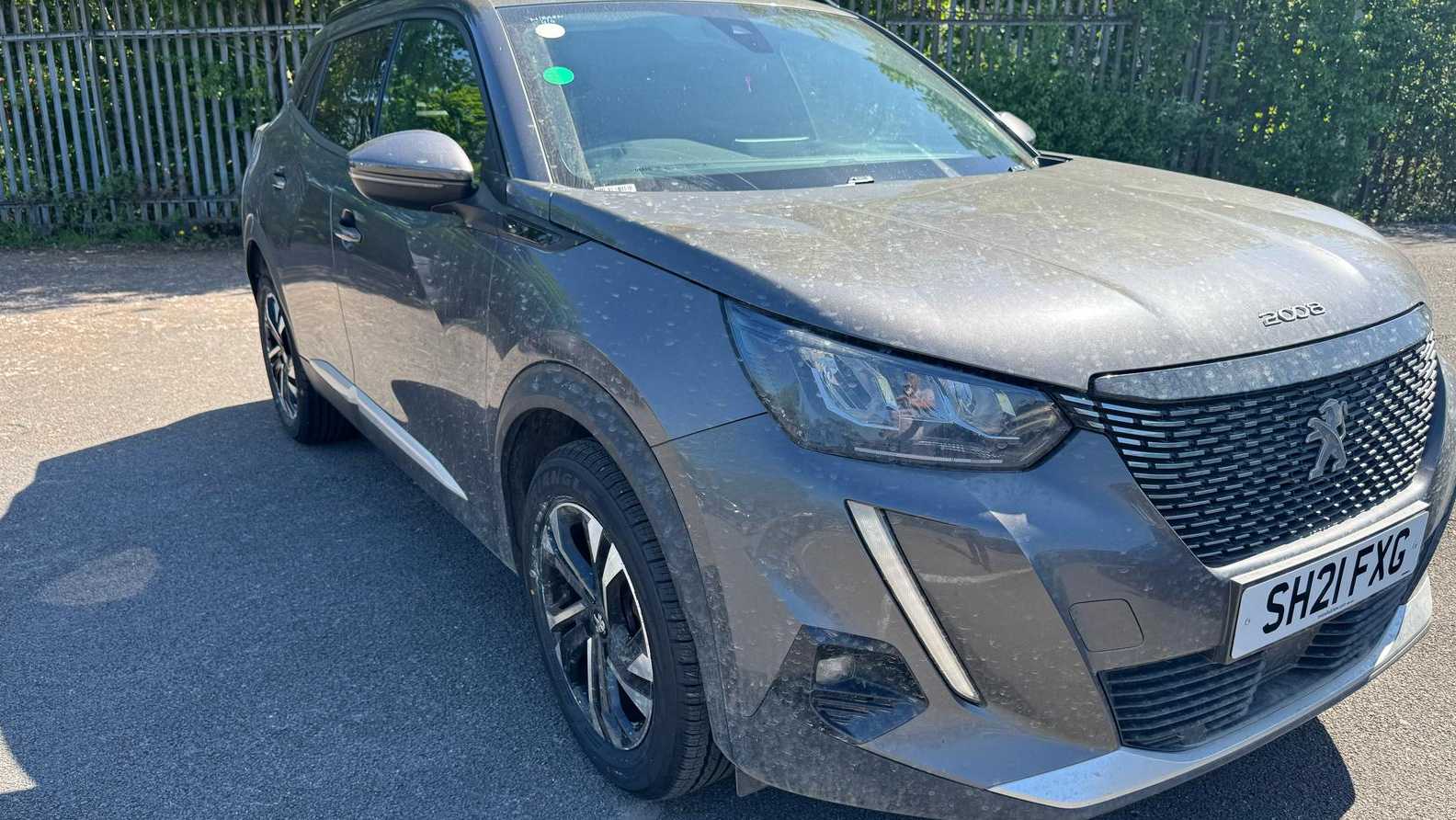 Main listing image - Peugeot 2008