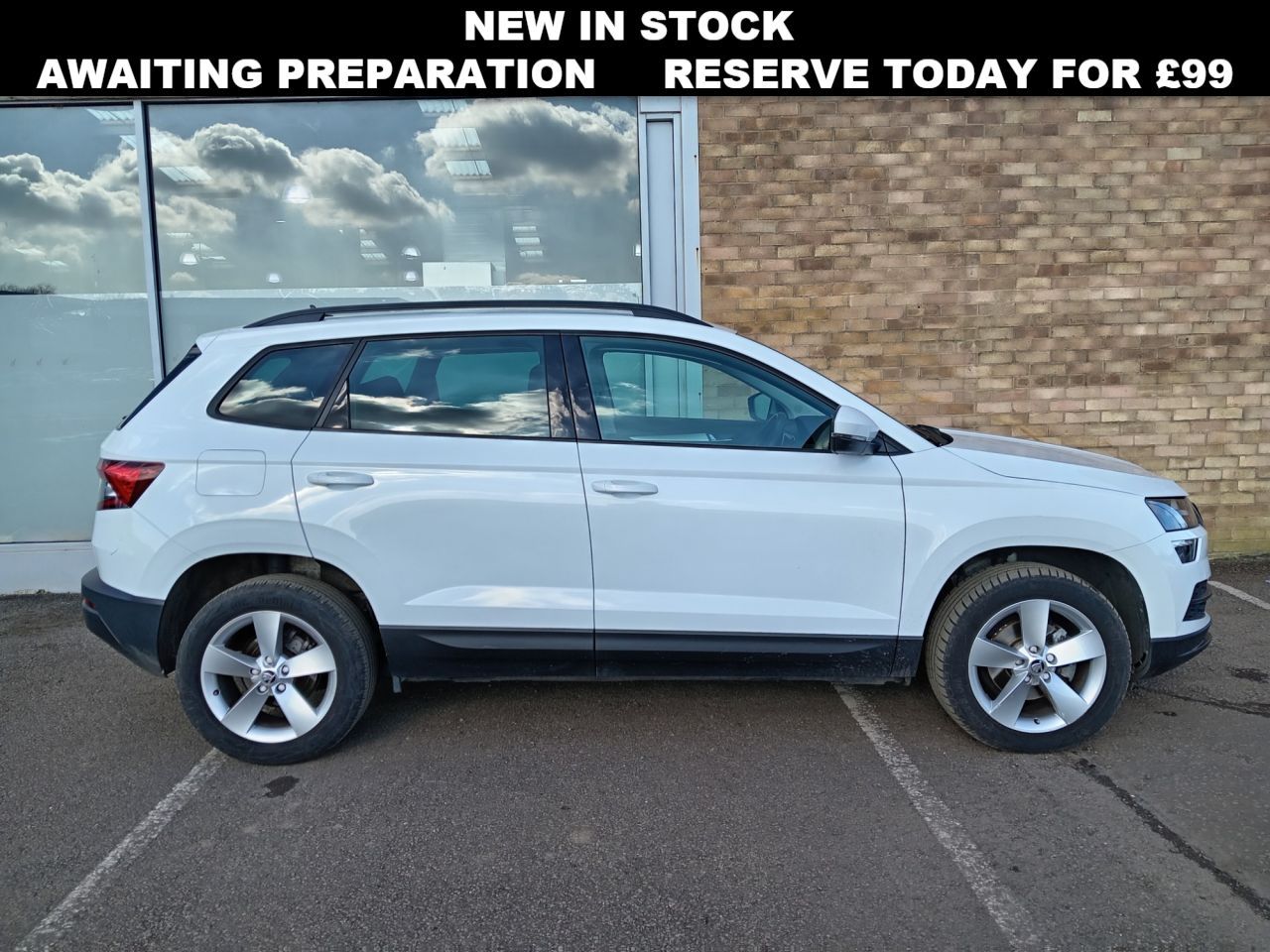 Main listing image - Skoda Karoq