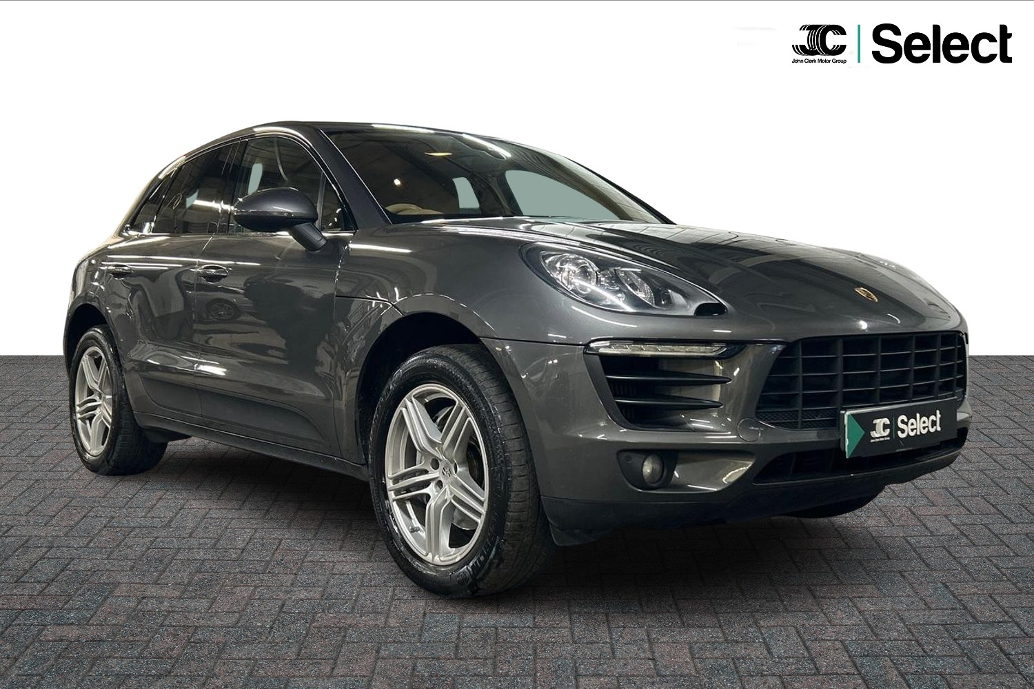 Main listing image - Porsche Macan