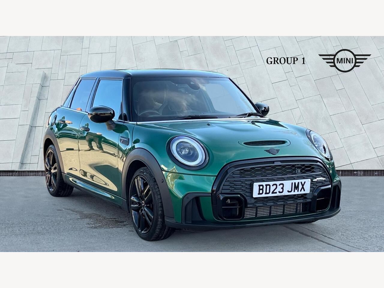 Main listing image - MINI Hatchback 5dr