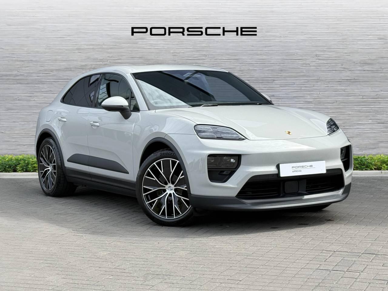 Main listing image - Porsche Macan