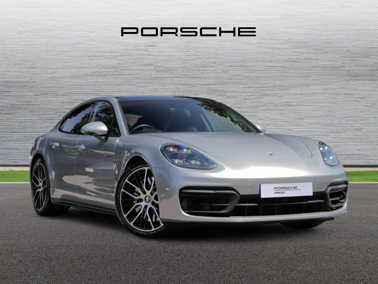 Main listing image - Porsche Panamera