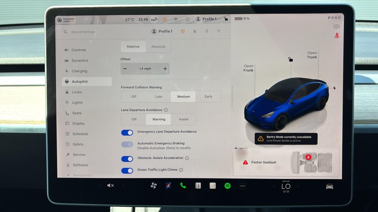 Main listing image - Tesla Model Y