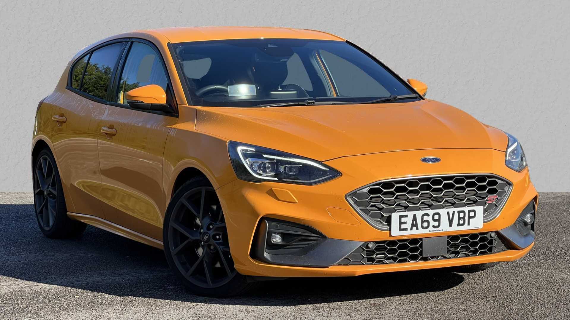 Main listing image - Ford Focus ST