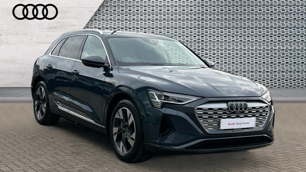 Main listing image - Audi Q8