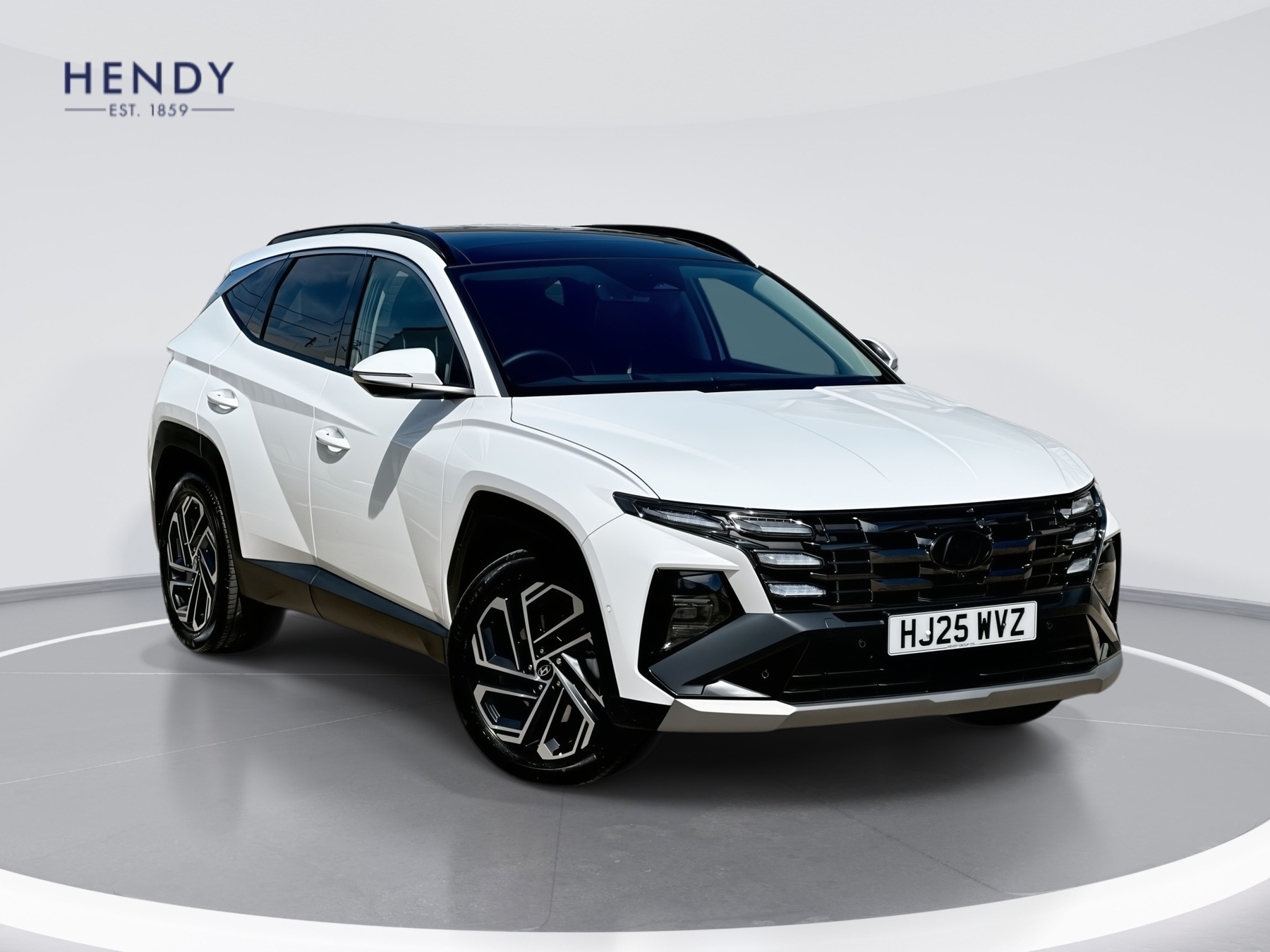 Main listing image - Hyundai Tucson