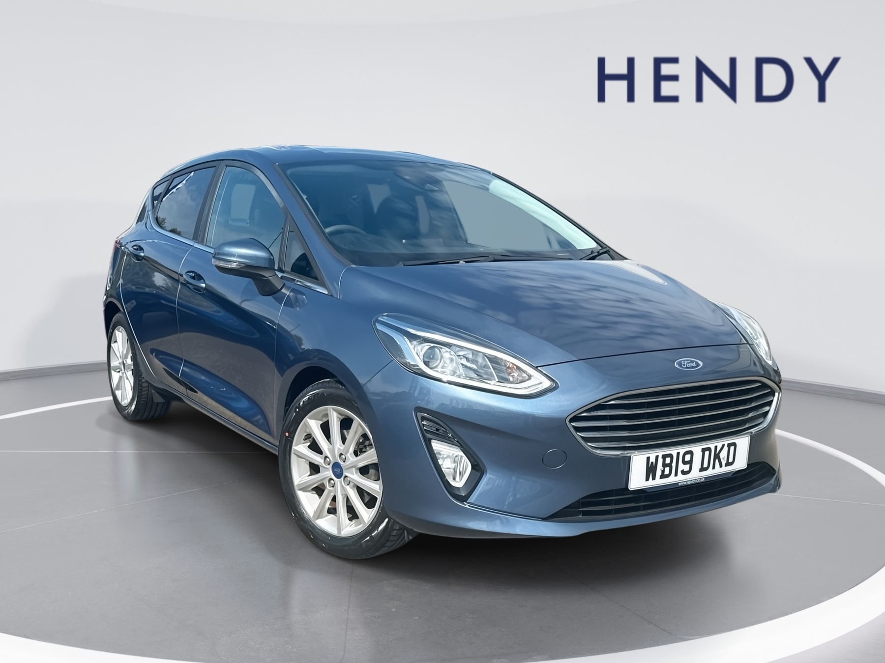 Main listing image - Ford Fiesta