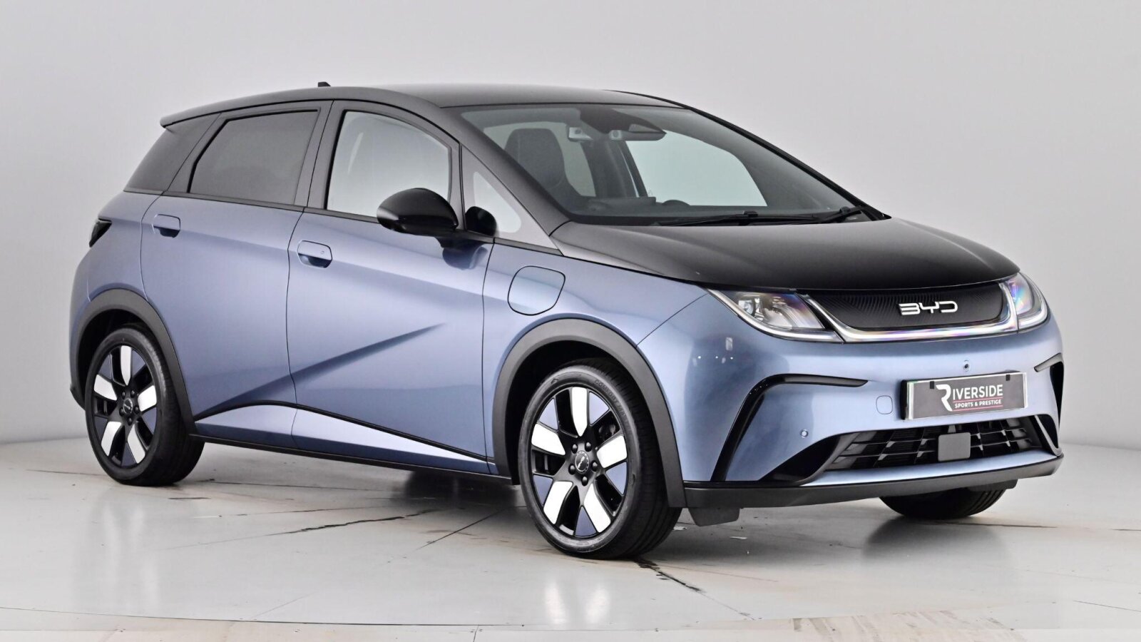 Main listing image - BYD Dolphin