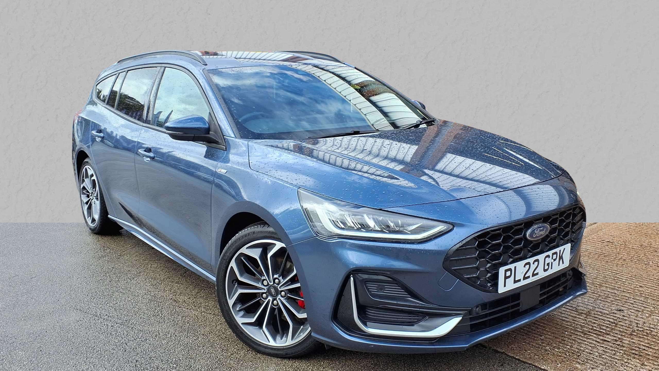 Main listing image - Ford Focus Estate