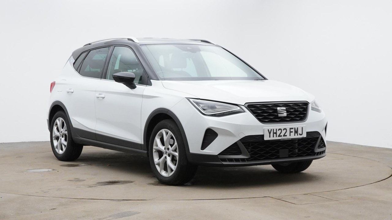 Main listing image - SEAT Arona